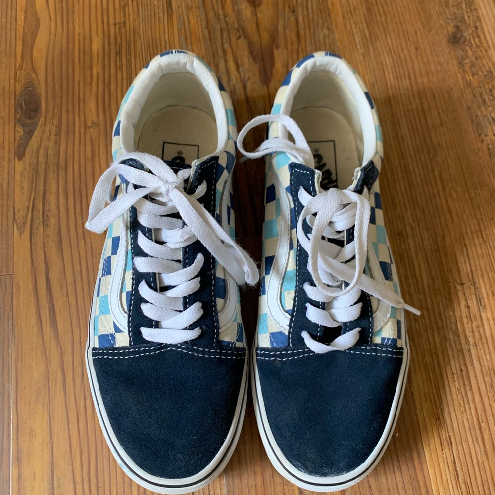 Vans tie sneakers euc